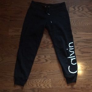 Very cozy Calvin Klein capri sweatpants size small